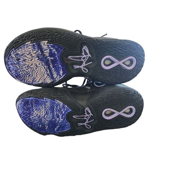 Nike Kyrie Infinity 8 Black Metallic Silver CZ0204-005 Size 6 Basketball School - Picture 6 of 8